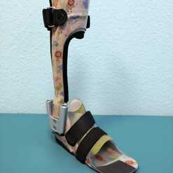 Unterschenkelorthese mit Gelenk